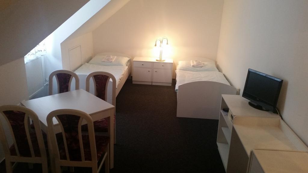 Hotel Excelent Rýmařov Szoba fotó